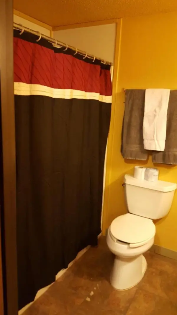 Earth Inn Motel - Jackson 10